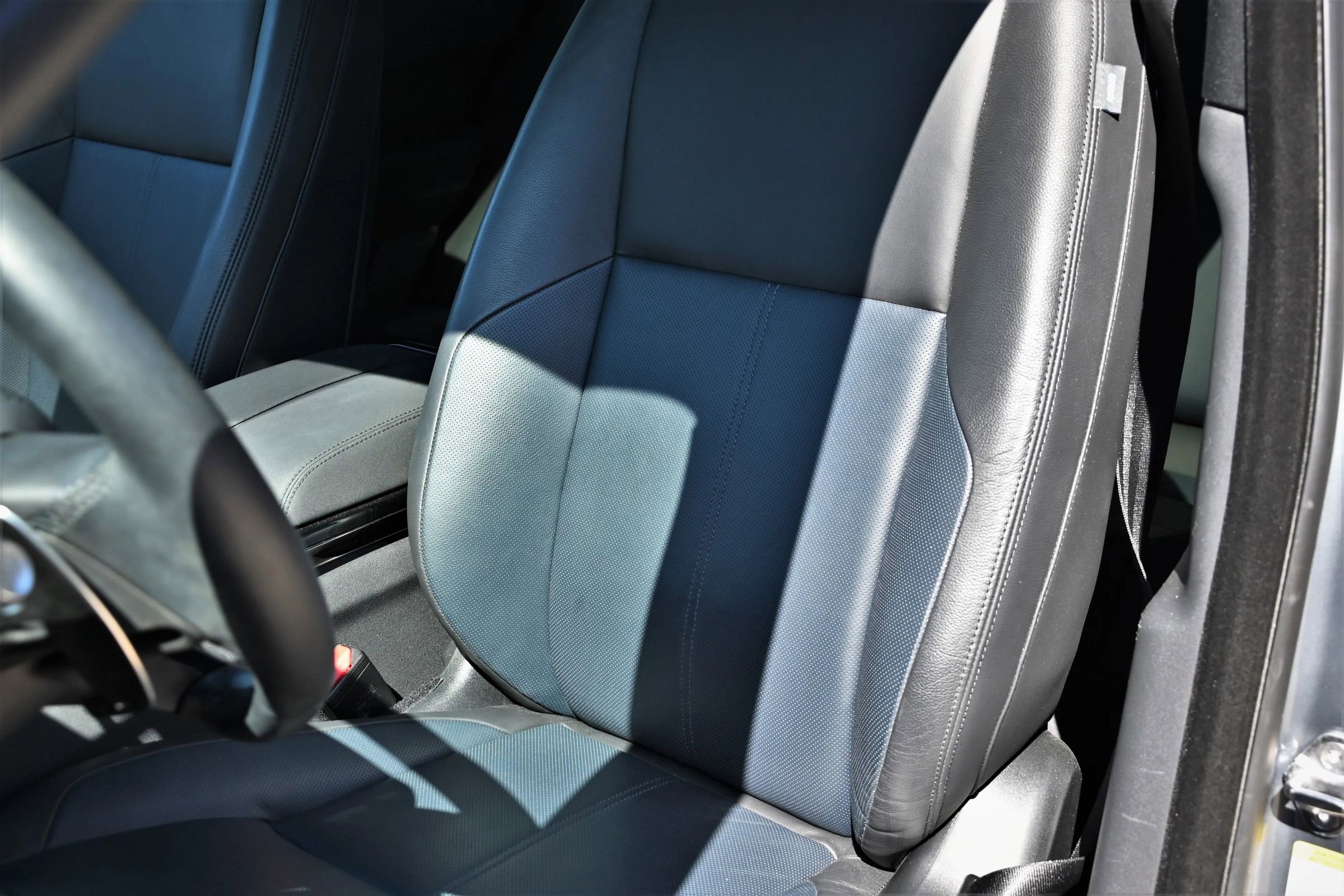 Used 2024 Land Rover Range Rover Velar Dynamic SE image 35