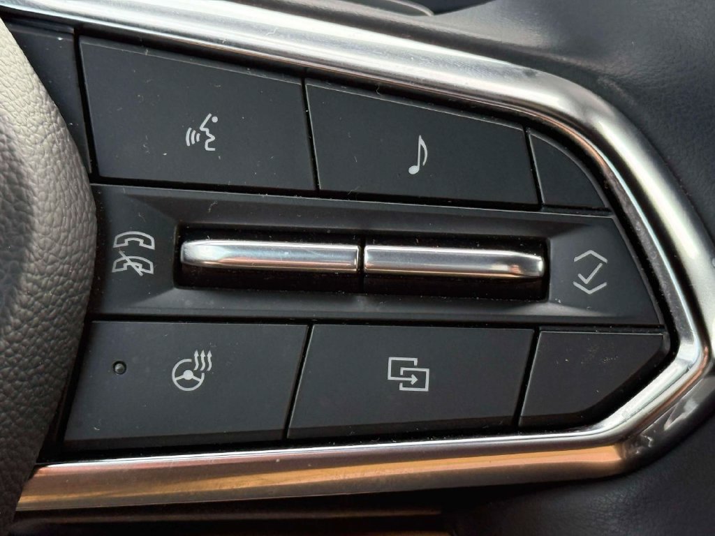 Used 2026 Chevrolet Equinox LT FWD image 21