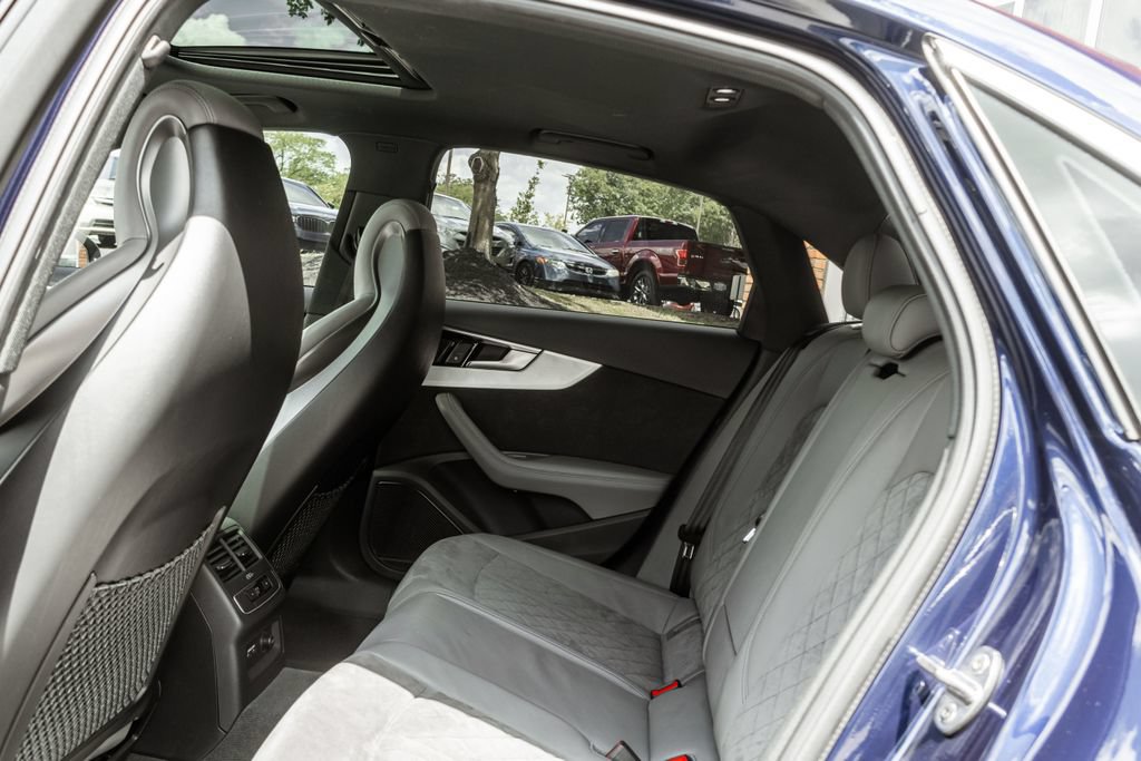 Used 2020 Audi S4 Premium Plus w/ Premium Plus Package AWD/4WD image 24