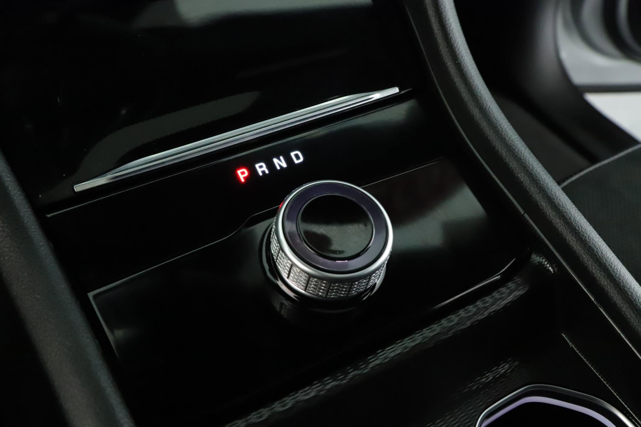 Used 2024 Jeep Grand Cherokee Altitude image 15