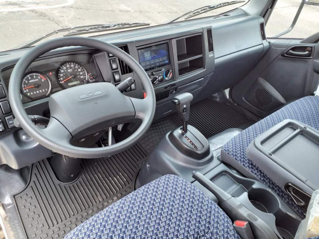 New 2025 Chevrolet Low Cab Forward 5500XG RWD image 8