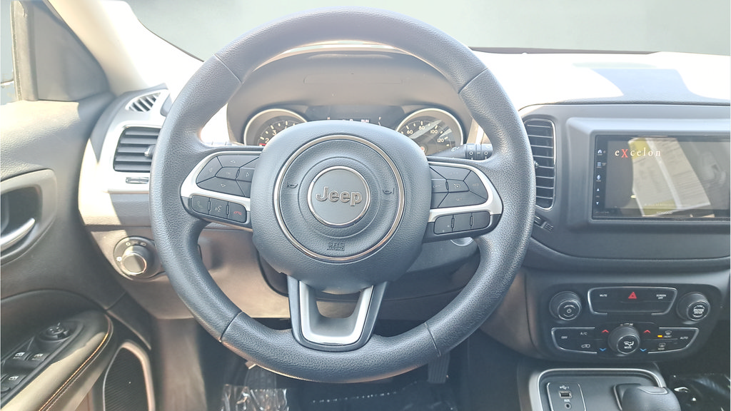 Used 2020 Jeep Compass Sport FWD image 18