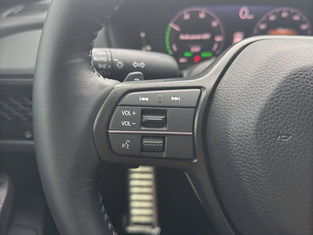 Used 2025 Honda Accord Sport image 15