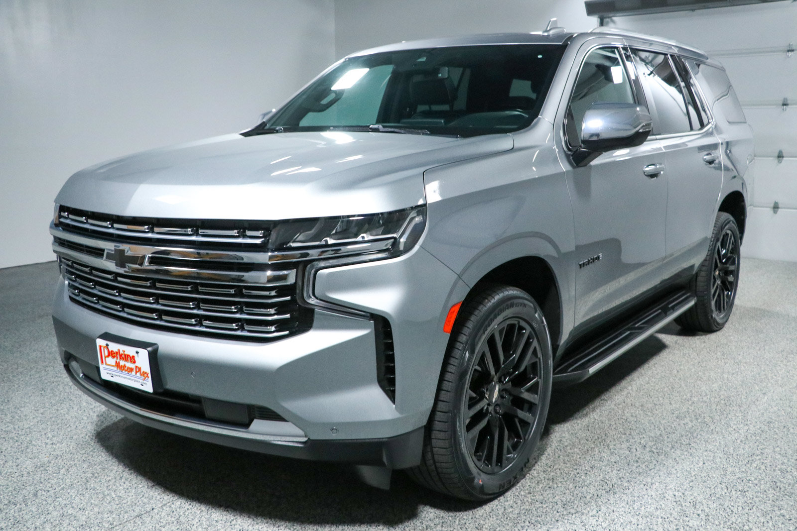 Used 2023 Chevrolet Tahoe Premier w/ Max Trailering Package AWD/4WD image 37