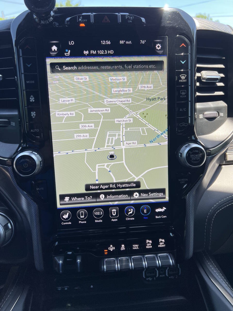 Used 2019 RAM 1500 Limited AWD/4WD image 18