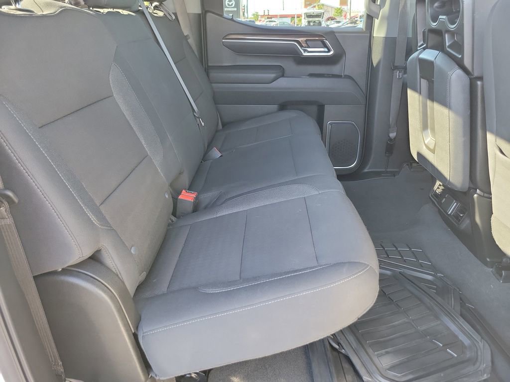 Used 2025 Chevrolet Silverado 1500 LT Trail Boss w/ Protection Package AWD/4WD image 21