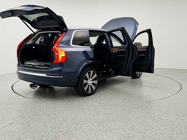 Certified 2024 Volvo XC90 T8 Plus w/ Protection Package Premier AWD/4WD image 11