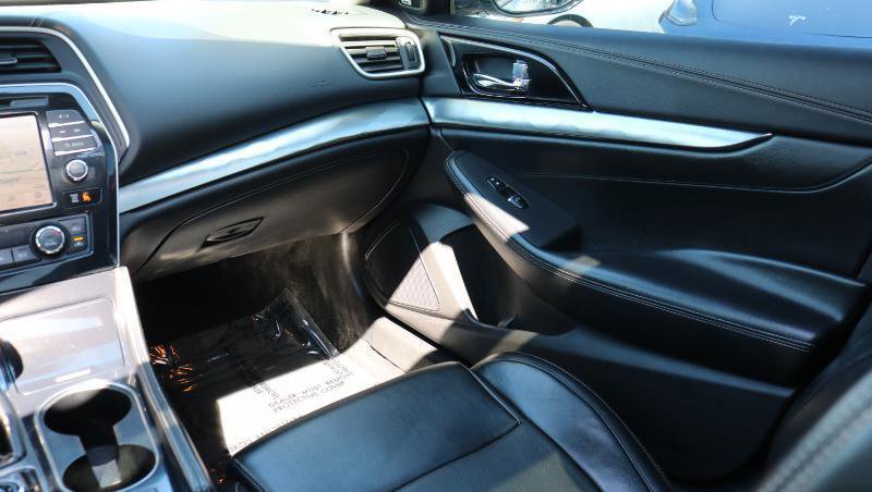 Used 2020 Nissan Maxima 3.5 SL w/ Floor Mat Group FWD image 21