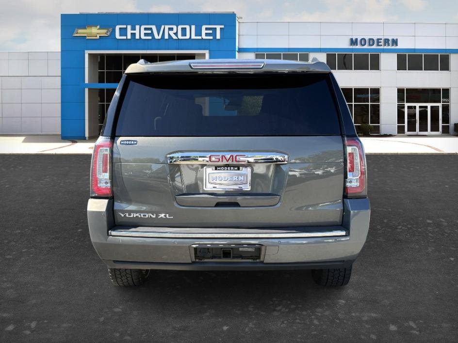 Used 2018 GMC Yukon XL Denali w/ Open Road Package AWD/4WD image 4