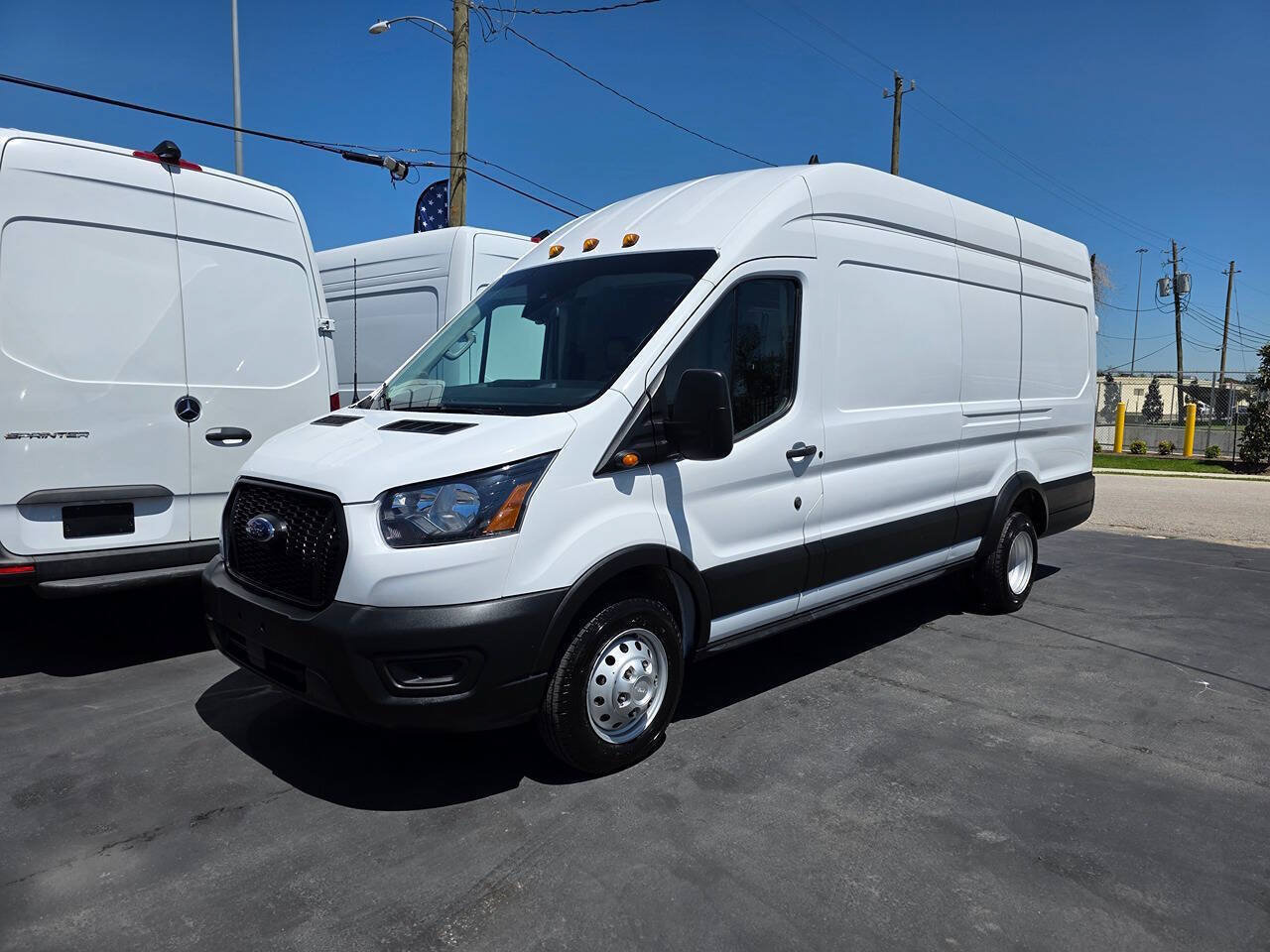 Used 2023 Ford Transit 350 148 High Roof Extended DRW RWD image 28
