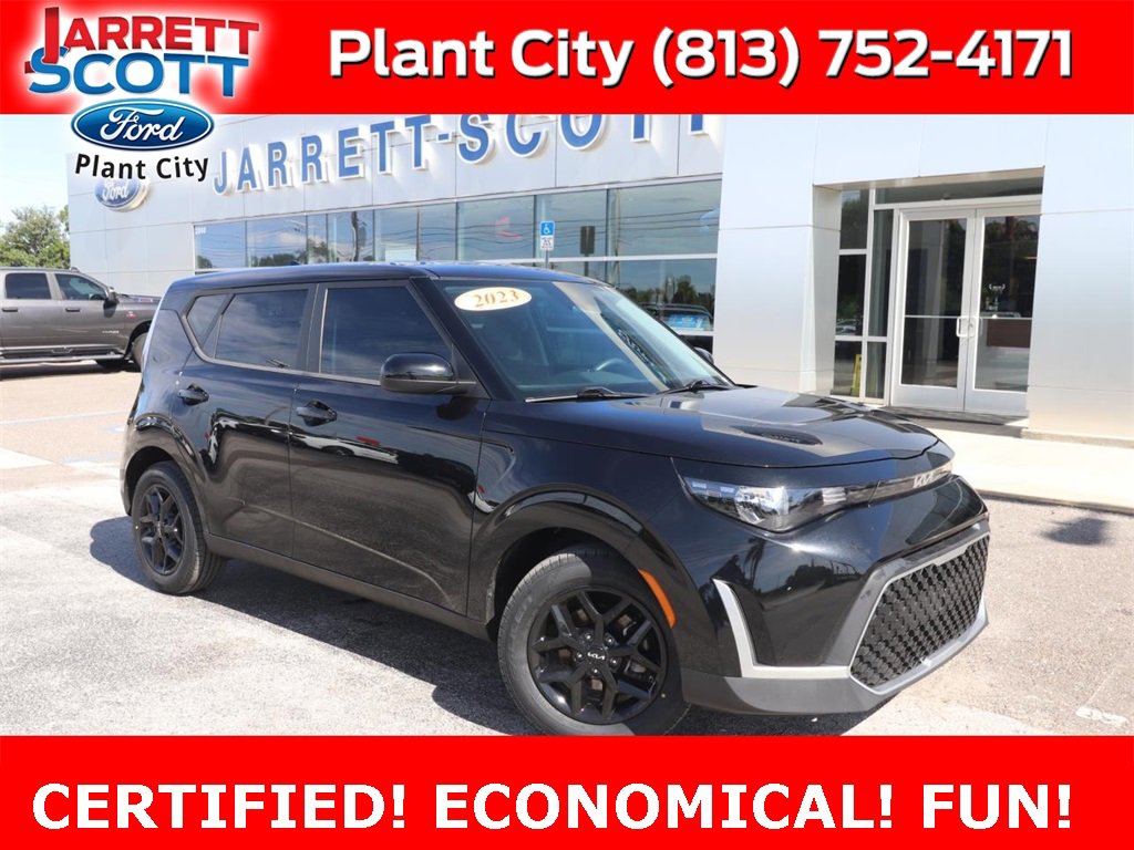 Used 2023 Kia Soul LX w/ LX Technology Package