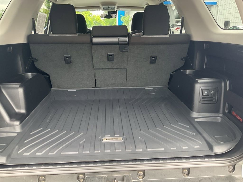 Used 2022 Toyota 4Runner SR5 image 24