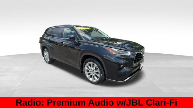 Used 2020 Toyota Highlander Limited AWD/4WD image 10