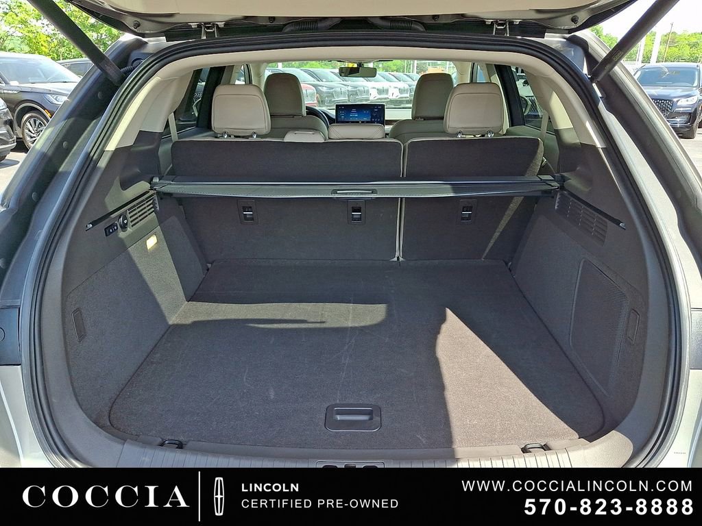 Certified 2023 Lincoln Nautilus Reserve AWD/4WD image 28
