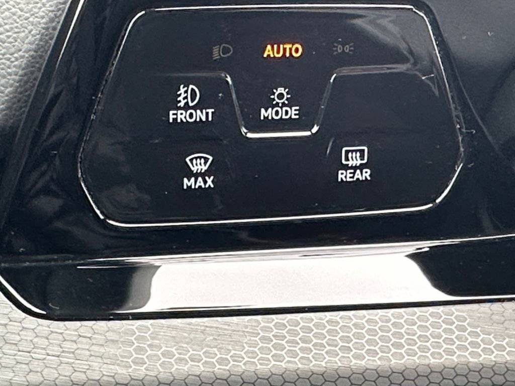 Used 2024 Volkswagen GTI S image 19