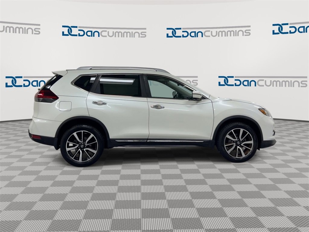Used 2019 Nissan Rogue SL w/ Premium Package image 9