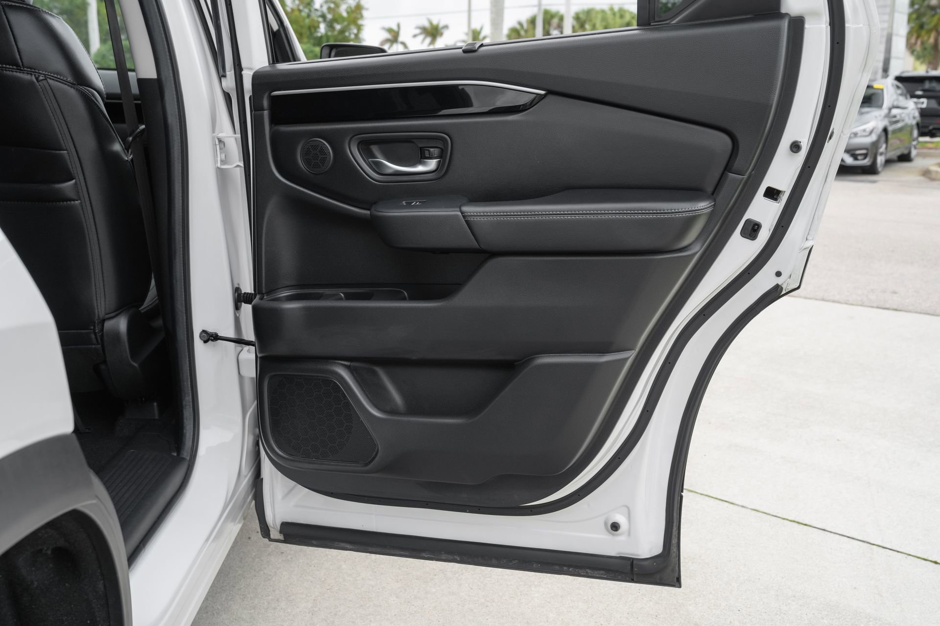 Used 2024 Honda Pilot EX-L image 34