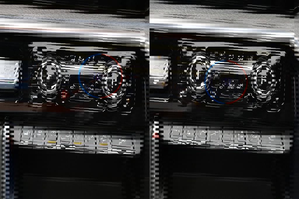 Used 2022 GMC Sierra 1500 Denali w/ Denali Reserve Package image 30