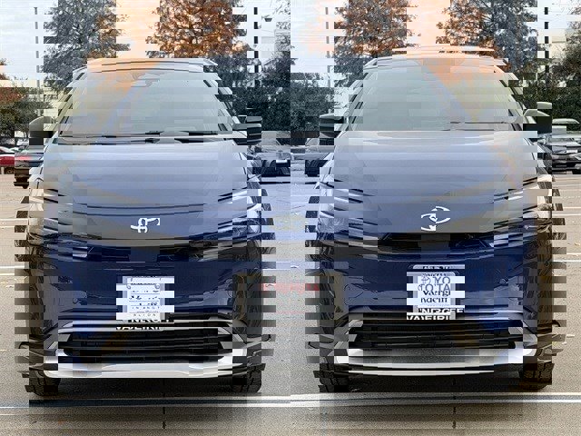 New 2026 Toyota Prius Plug-In Hybrid image 8