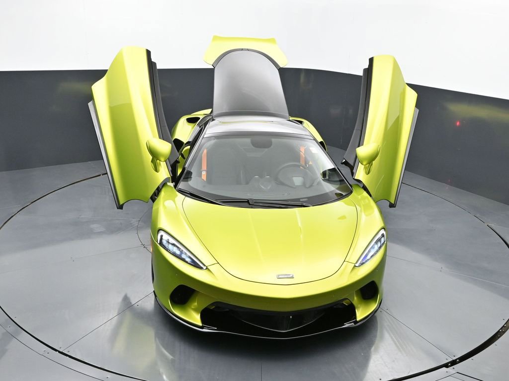 Used 2022 McLaren GT image 61