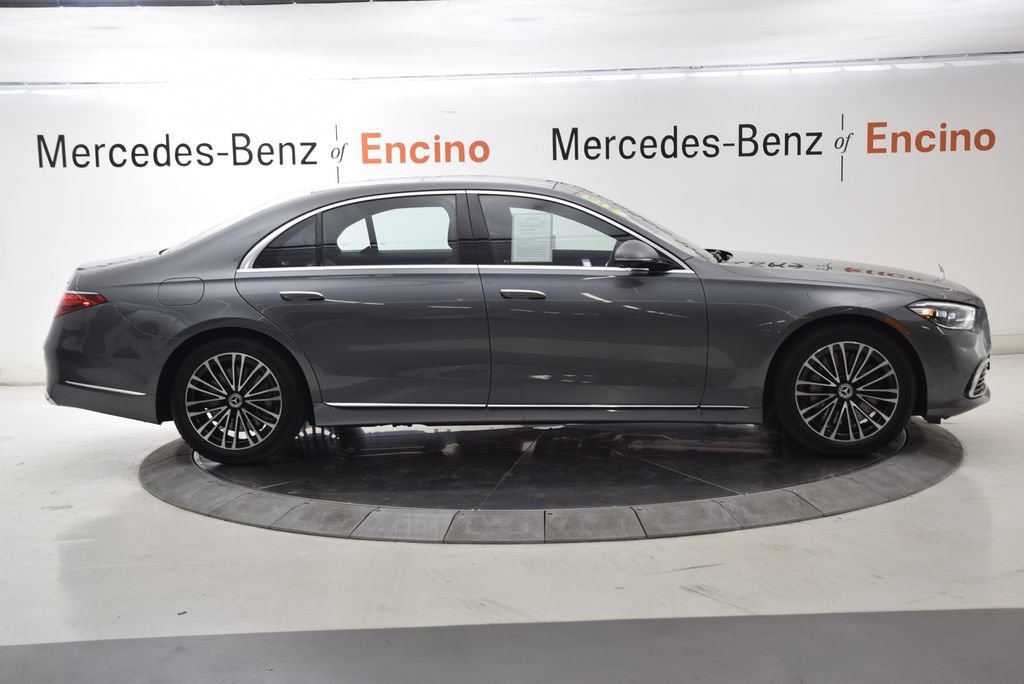 Used 2025 Mercedes-Benz S 580 4MATIC Sedan image 7