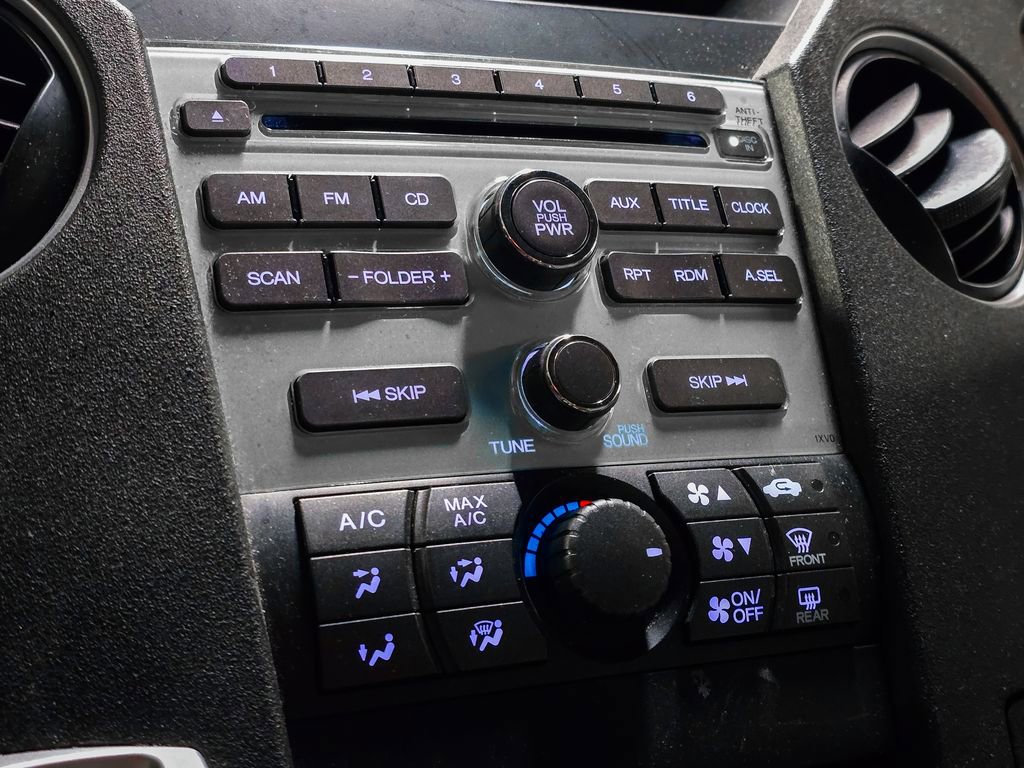 Used 2011 Honda Pilot LX image 29