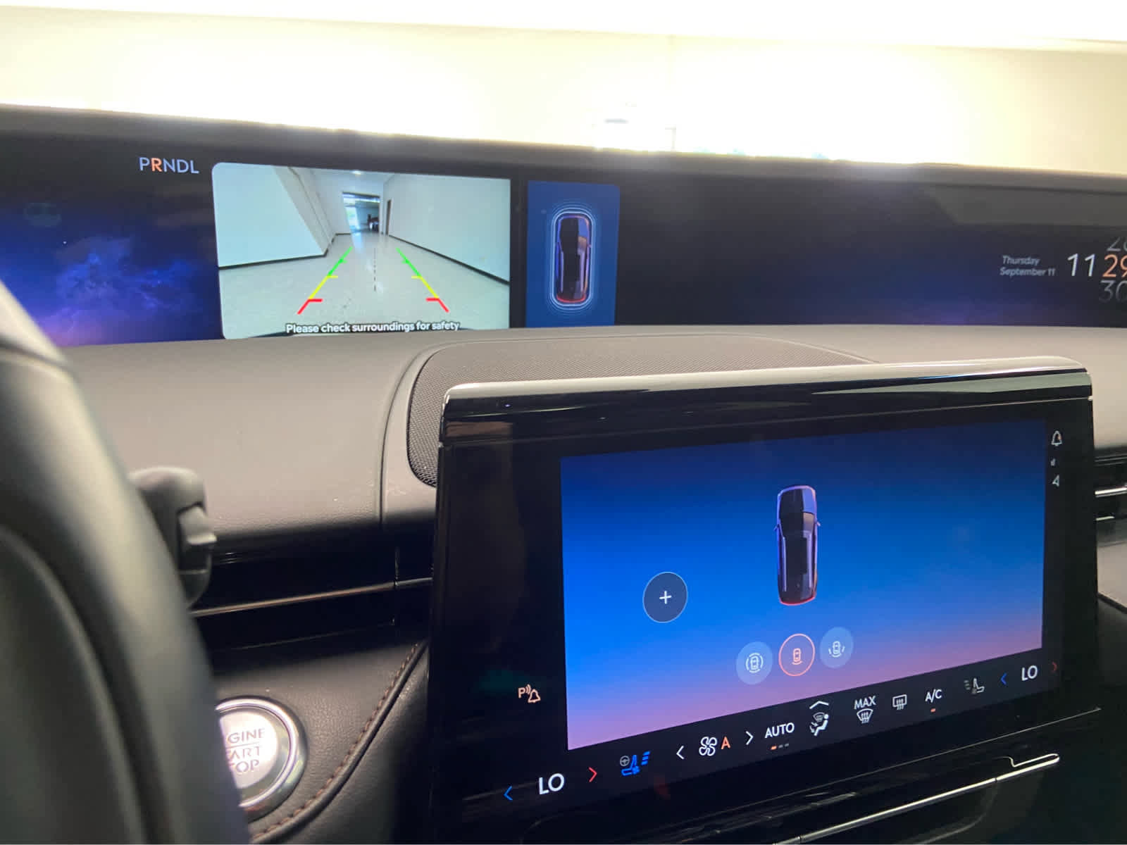 Used 2024 Lincoln Nautilus Premier w/ Equipment Group 102A image 35