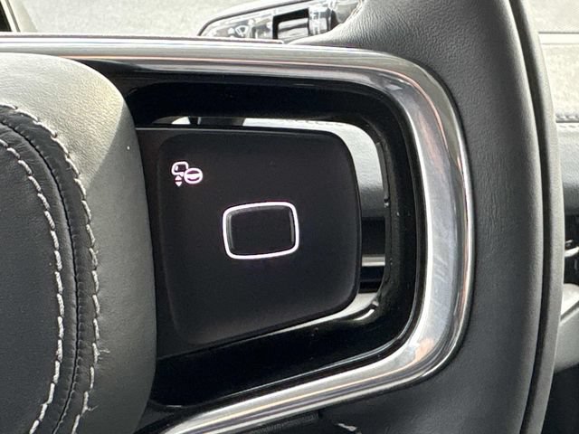 New 2026 Lincoln Navigator L Premier AWD/4WD image 26