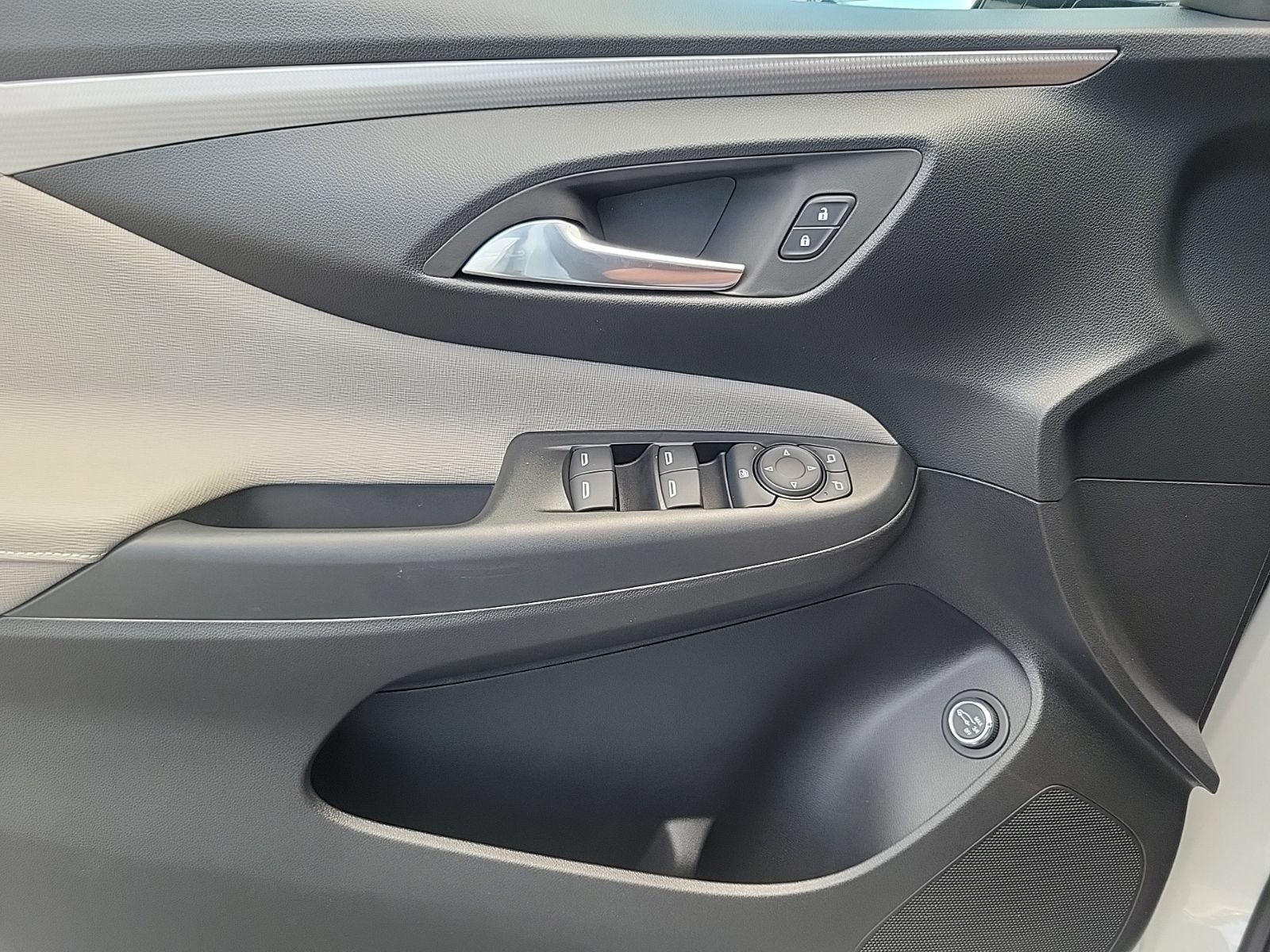 New 2026 Buick Envista Sport Touring FWD image 14