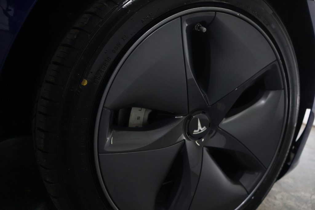 Used 2019 Tesla Model 3 Long Range image 26