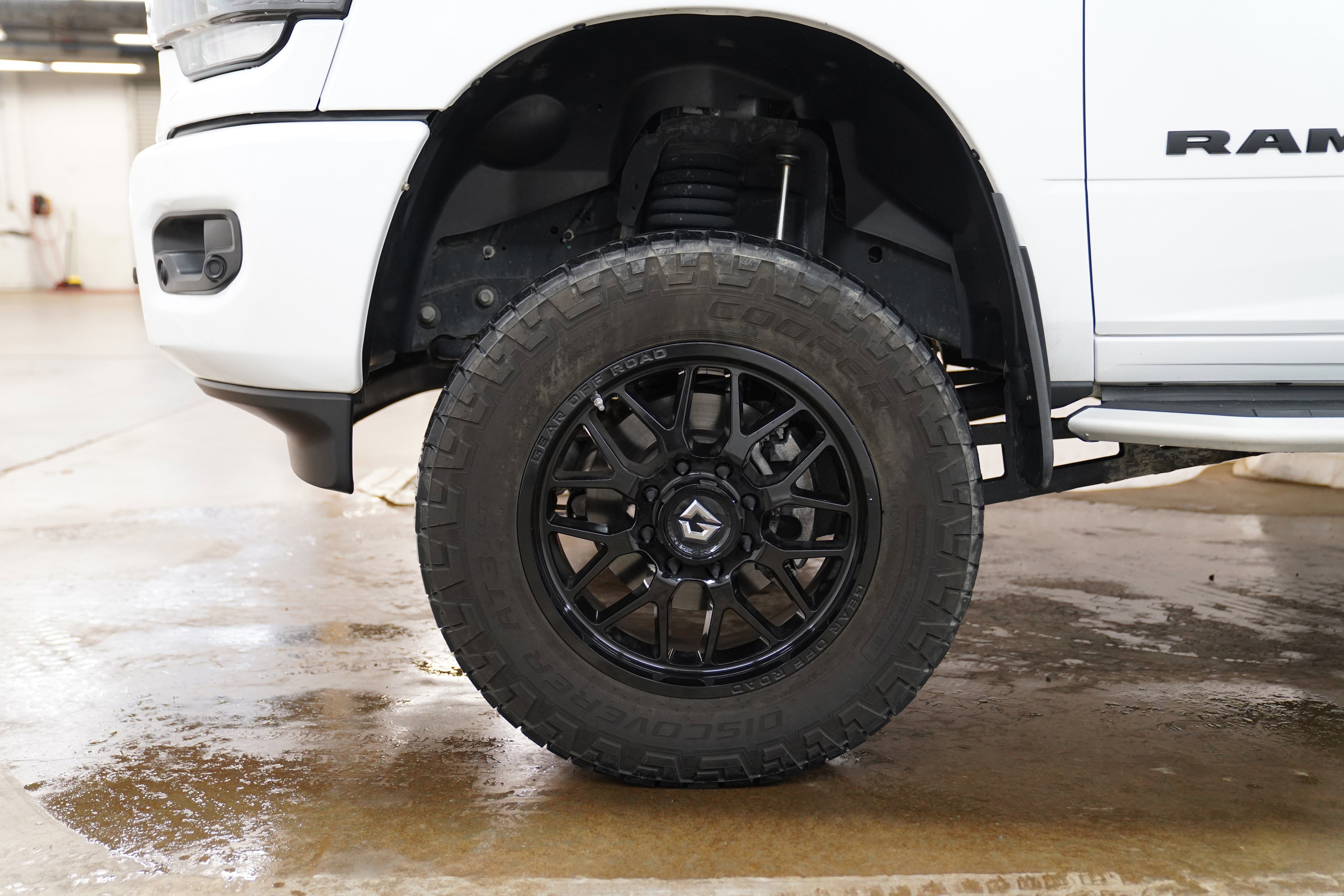 Used 2023 RAM 2500 Lone Star w/ Night Edition image 16