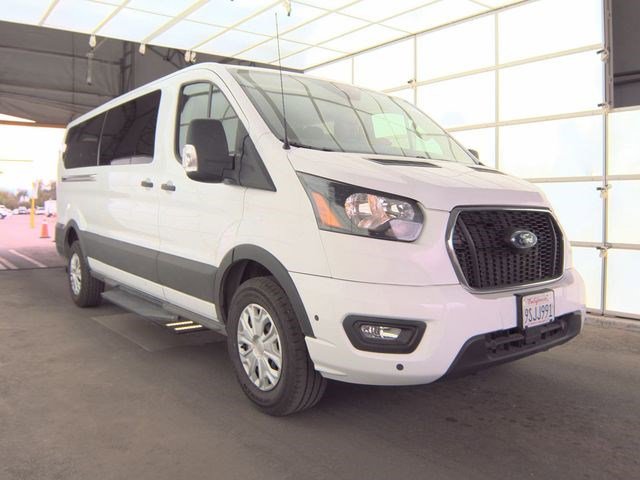 Used 2025 Ford Transit 350 XLT RWD image 2