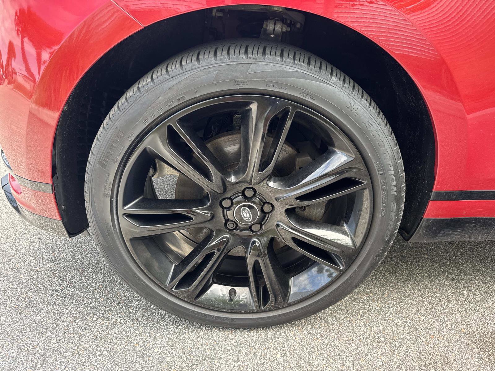 Certified 2023 Land Rover Range Rover Velar R-Dynamic S AWD/4WD image 10