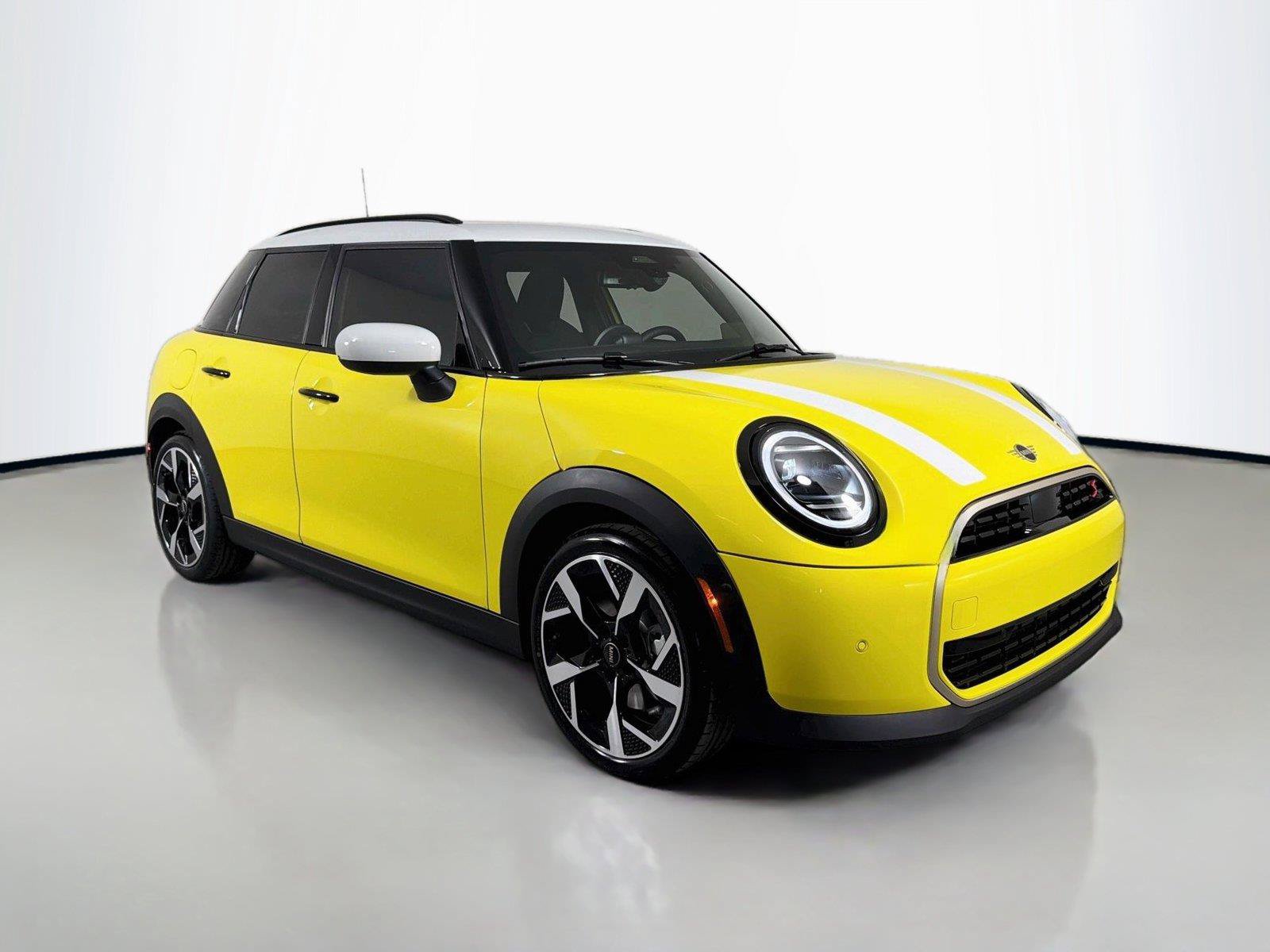 New 2026 MINI Cooper S FWD image 3