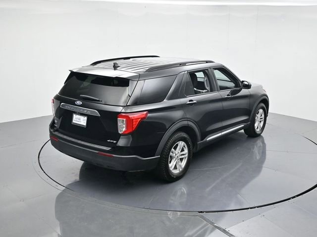 Used 2022 Ford Explorer XLT image 38
