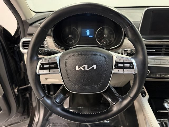 Used 2022 Kia Telluride EX FWD image 17