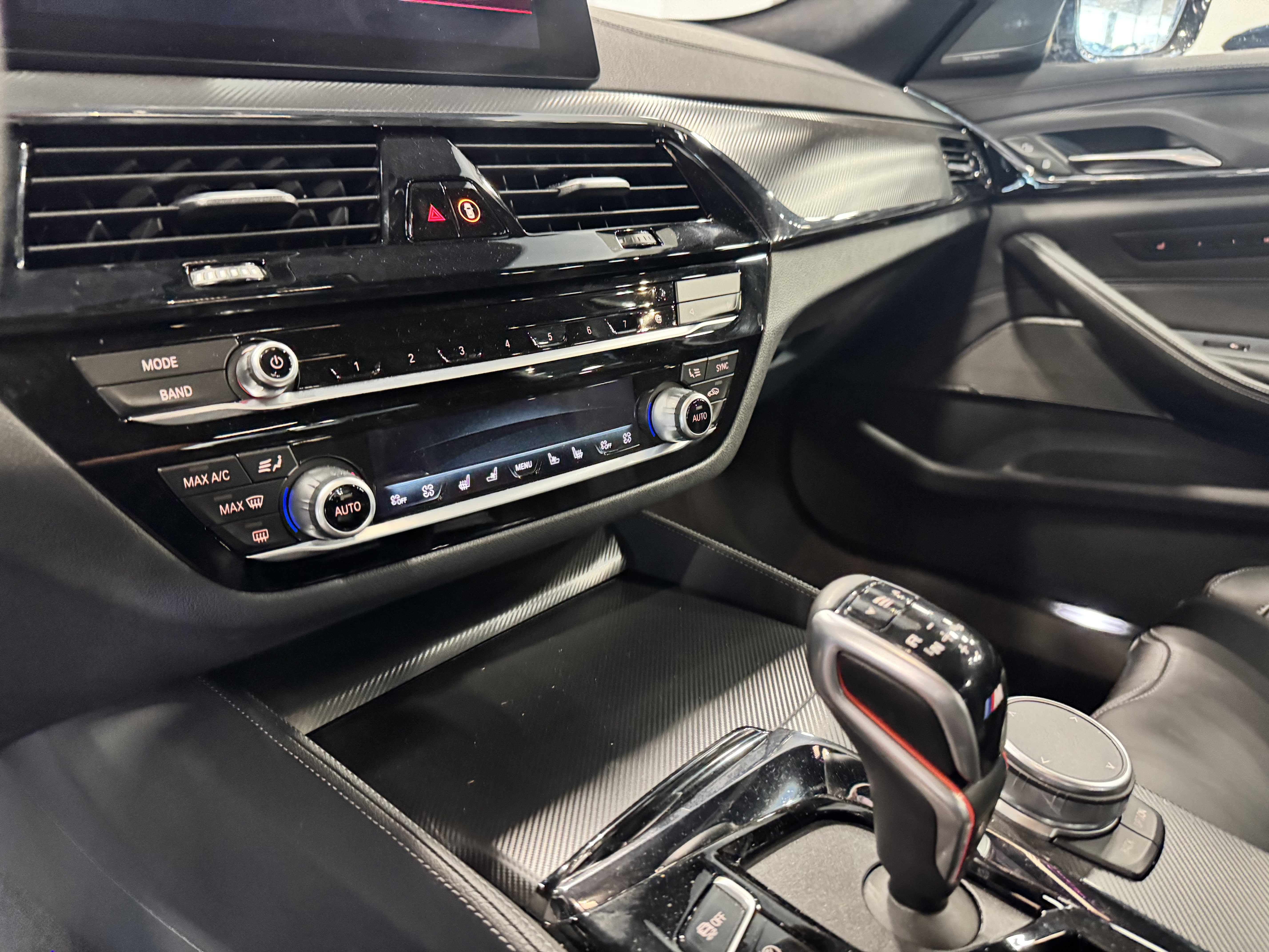 Used 2020 BMW M5 w/ Executive Package image 11