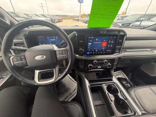 Used 2025 Ford F350 Platinum AWD/4WD image 15