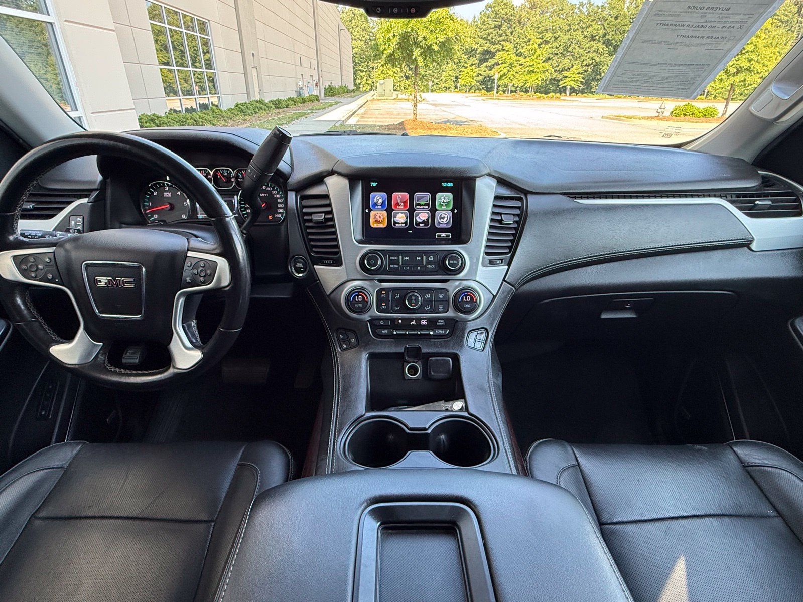 Used 2018 GMC Yukon XL SLT AWD/4WD image 23