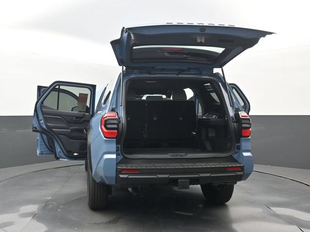 New 2026 Toyota 4Runner SR5 AWD/4WD image 33