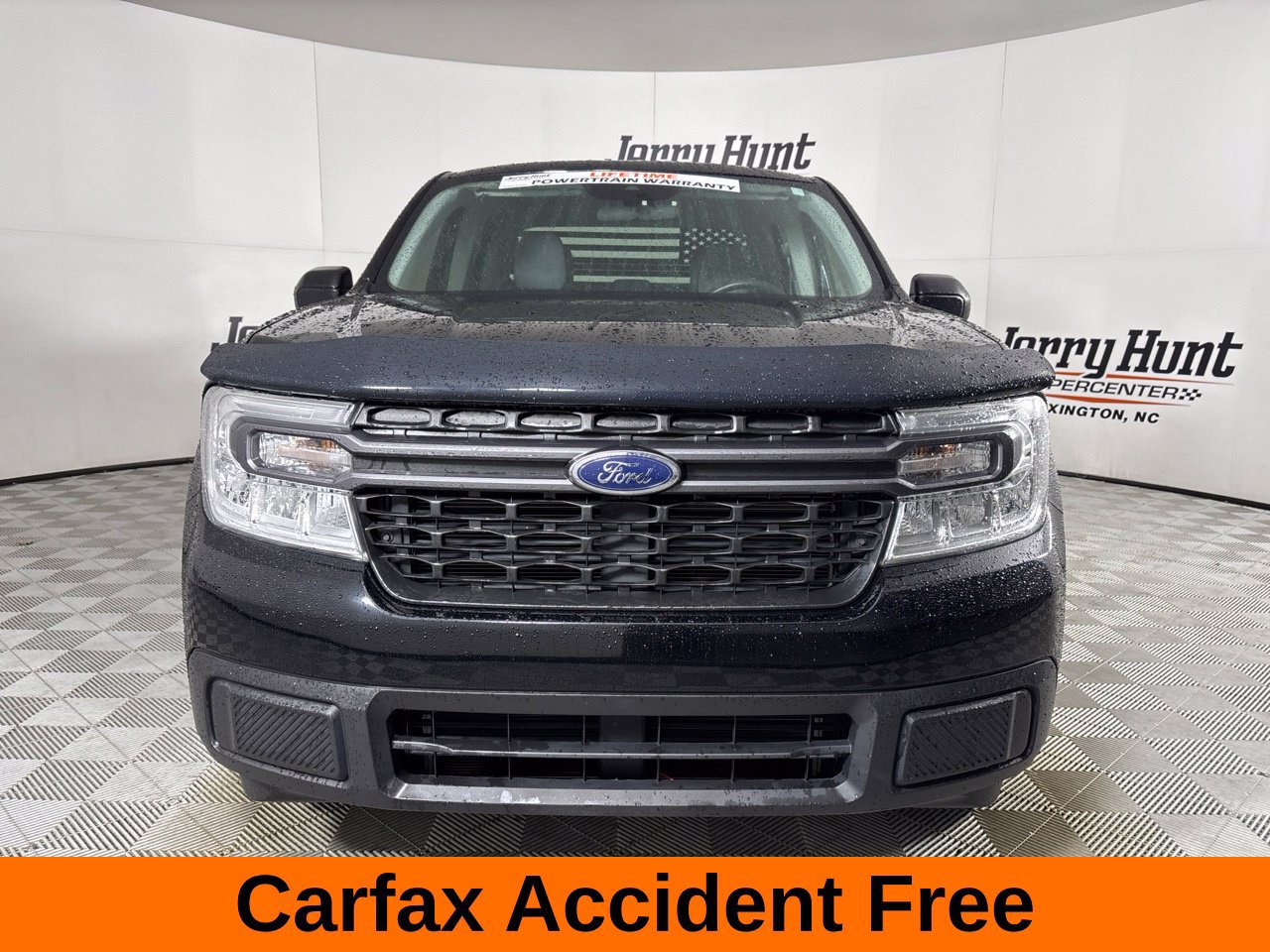 Used 2023 Ford Maverick XLT FWD image 3