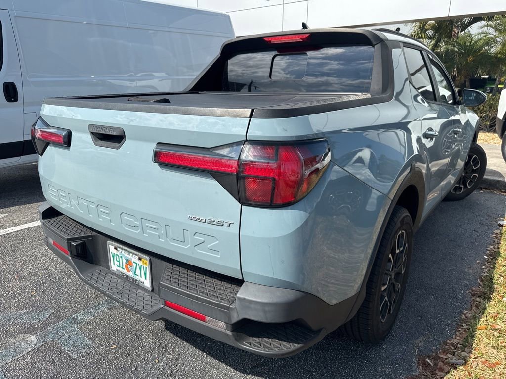 Used 2022 Hyundai Santa Cruz SEL Premium w/ Cargo Package image 16