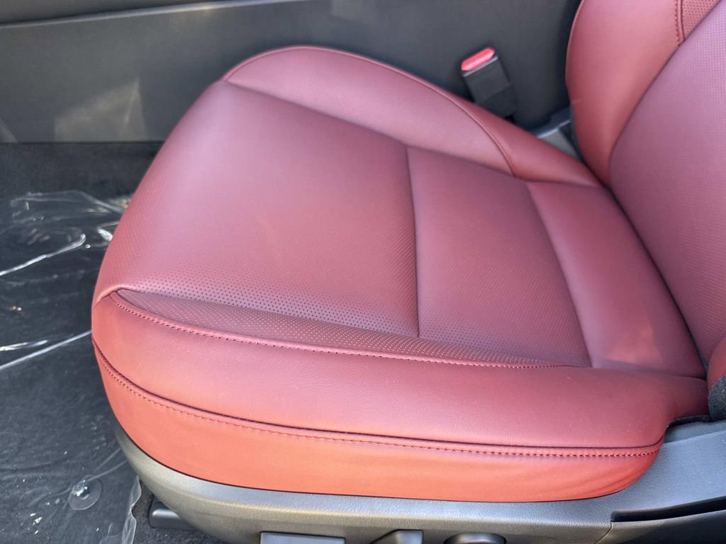 New 2026 MAZDA MAZDA3 Carbon AWD/4WD image 28