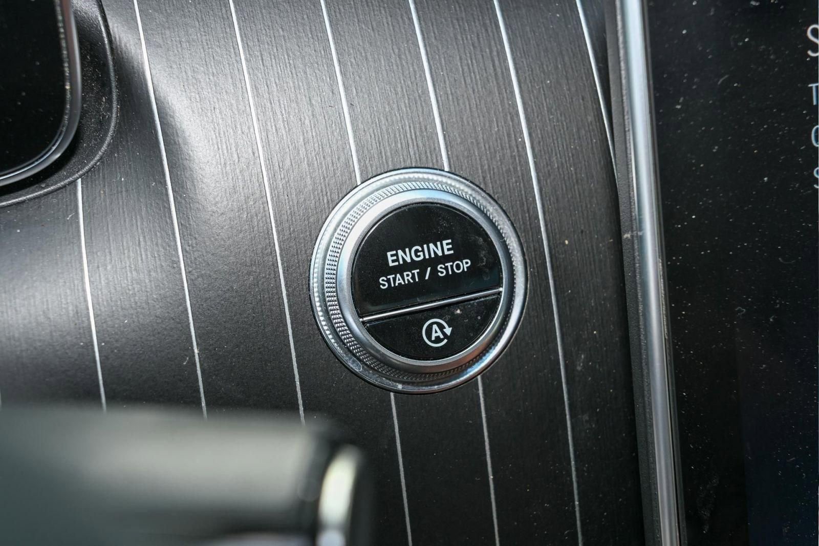 Used 2022 Mercedes-Benz C 300 Sedan w/ Exclusive Trim Package image 19