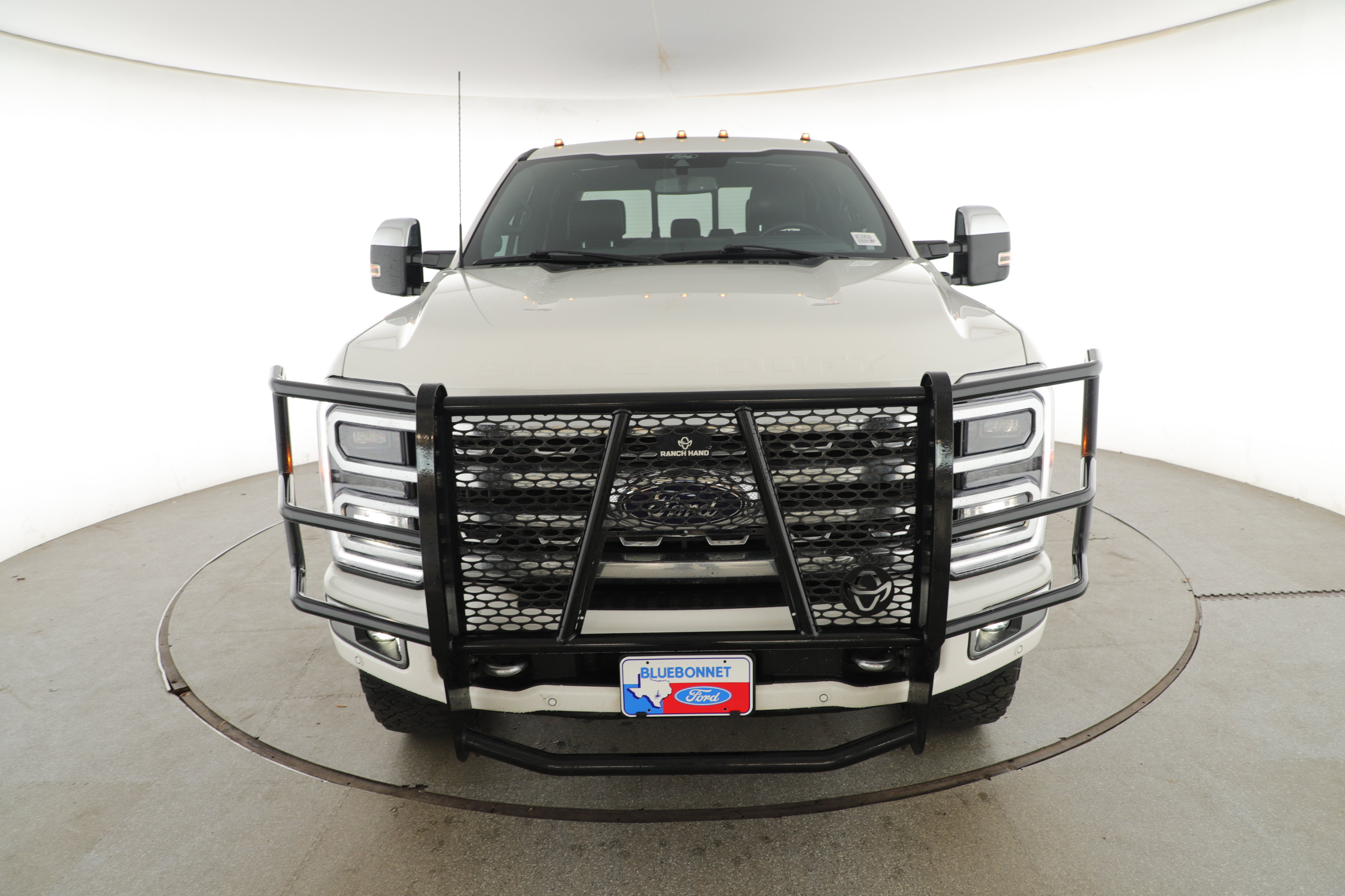 Used 2024 Ford F250 Platinum w/ Tremor Off-Road Package AWD/4WD image 2