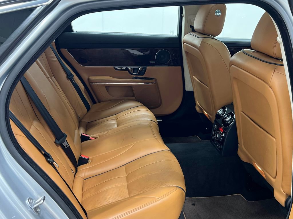 Used 2015 Jaguar XJ L Portfolio AWD/4WD image 34