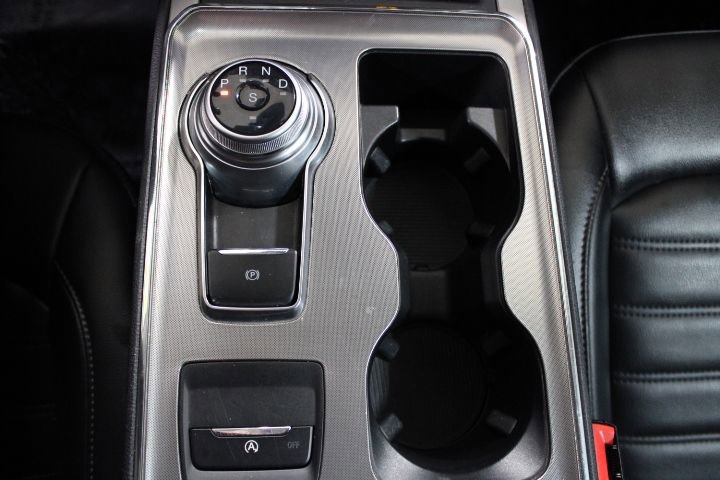 Used 2022 Ford Edge SEL image 31