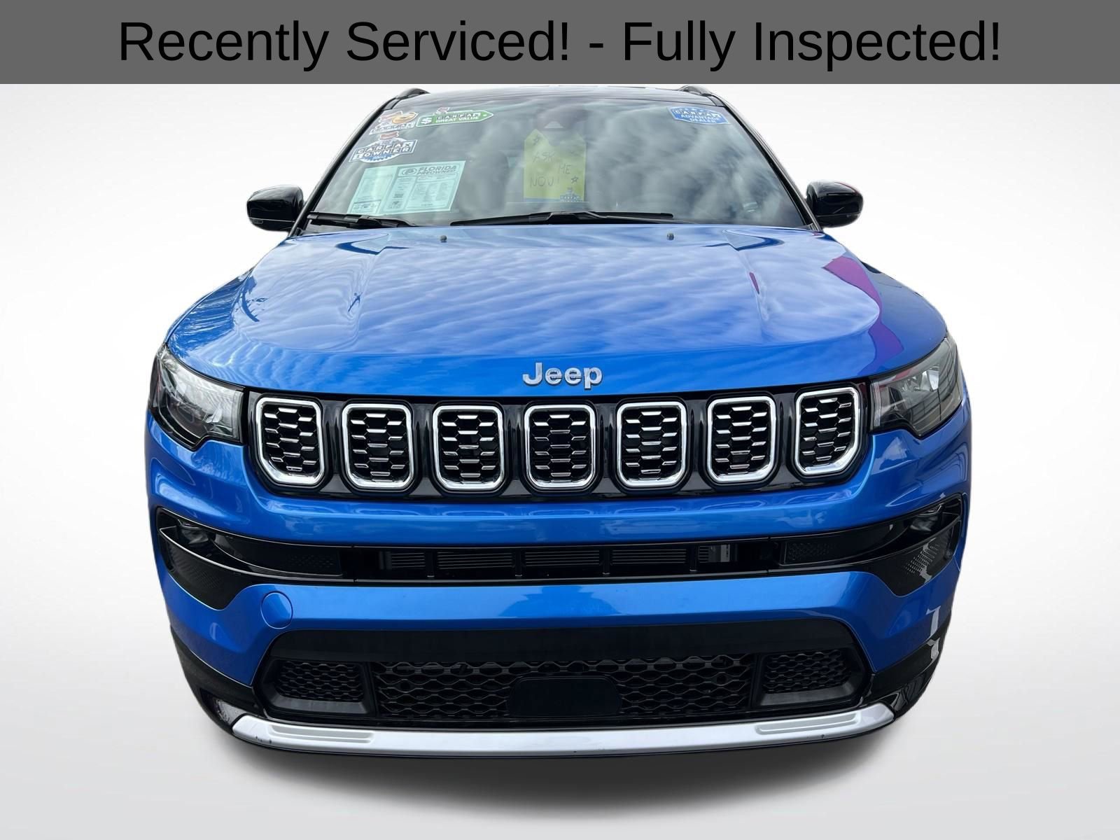 Used 2025 Jeep Compass Limited image 3