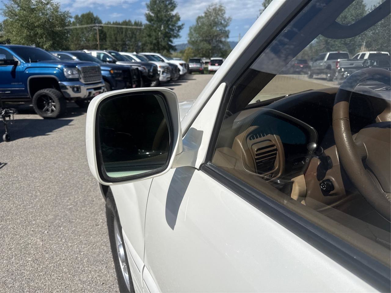 Used 1999 Lexus LX 470 4WD image 26