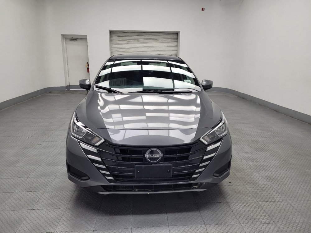 Used 2023 Nissan Versa SV image 14